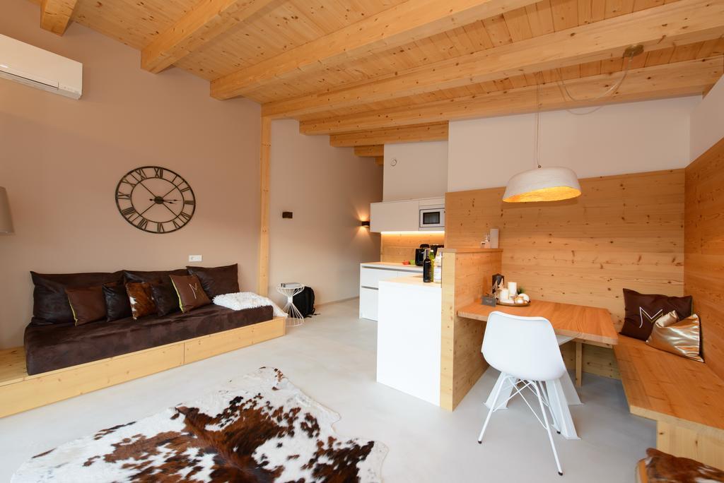 Moar Lodge Postal / Burgstall Exterior foto